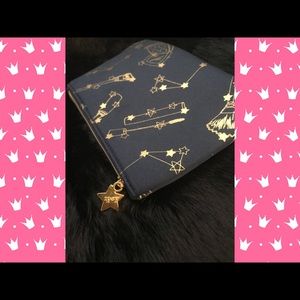 Ipsy - New Bag- Super Cute -Blue & Gold-MakeUp